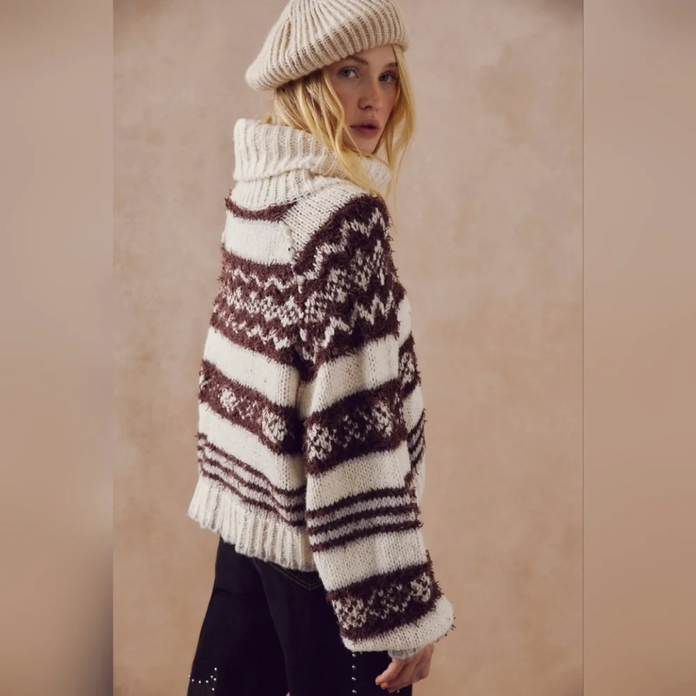 FREE PEOPLE Check Me Out Brown and Cream Turtleneck Cropped Sweater NWT M